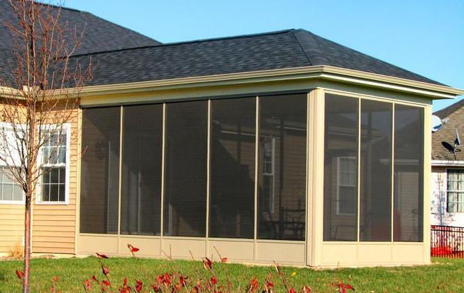 Aluminum Screened Porch - Kick Panel Model